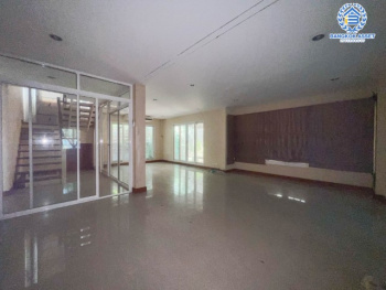 *****บ้านเดี่ยวมือสอง โซนนนทบุรี ม.คาซ่าแกรนด์ ชัยพฤกษ์-แจ้งวัฒนะ เนื้อที่กว้างขวางกว่า 77.40 ตร.ว. ฟังก์ชันครบครัน 3 ห้องนอน 2 ห้องน้ำ 2 ที่จอดรถ บ้านคุณภาพจากแบรนด์ Q.House พร้อมพื้นที่ใช้สอยมากกว่า 245 ตร.ม. ตอบโจทย์ทุกการเดินทางให้ง่ายดายยิ่งขึ้น บนทำเลใกล้รถไฟฟ้าสายอนาคตสายสีชมพู และจุดขึ้นทางด่วน "แจ้งวัฒนะ" จองด่วน!